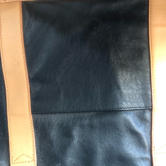 Danier Leather Black and Camel Purse - Picture 7 of 10